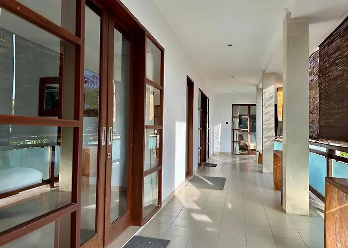 Villa Tepi Sungai - 6br Luxury Private Pool - Seminyak Sleeps 14 Legian