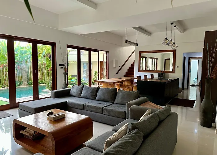 Tepi Sungai - 6br Luxury Private Pool - Seminyak Sleeps 14 *