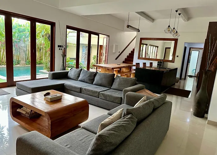 Tepi Sungai - 6br Luxury Private Pool - Seminyak Sleeps 14 *